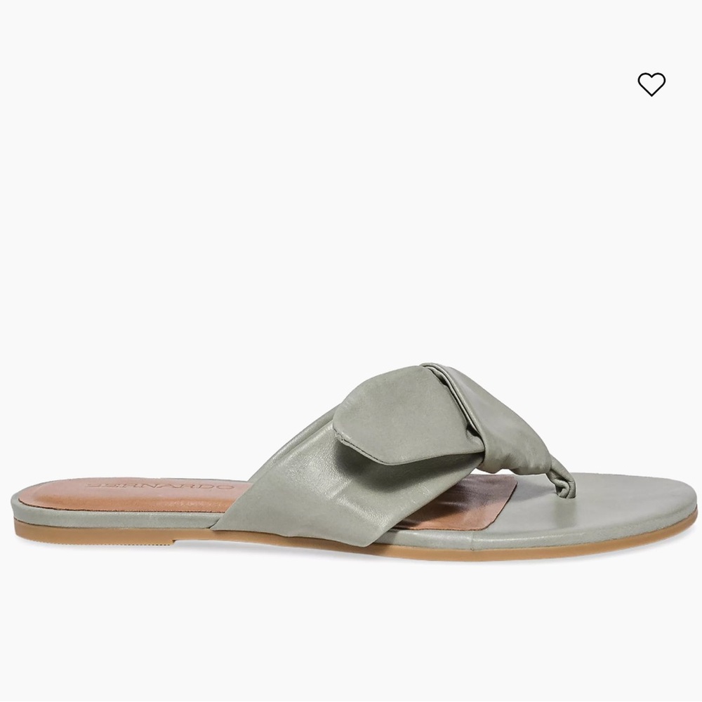 Bernardo Harmony BLACK leather Slide Sandals | 8